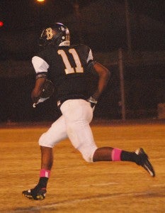 DAILY NEWS PHOTO/Chris Kinkaid Bogalusa’s Diante Lenoir scored a touchdown after recovering a blocked punt.