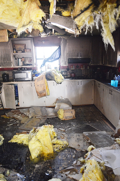 Lightning lights up wiring, causes two house fires - The Bogalusa Daily