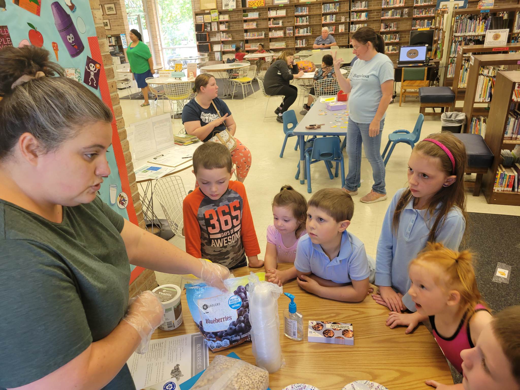 2 LSU AgCenter visitors go to Bogalusa Branch Library for storytime